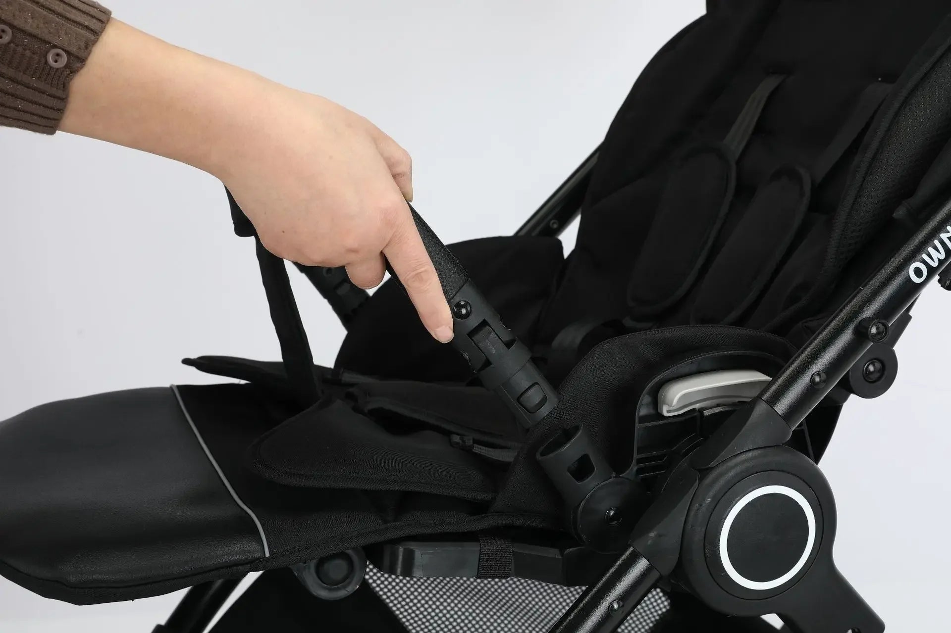 Light Baby Stroller Can Sit Lie Down One-click Folding Pushchair High Landscape Pram Shock-absorbing Newborn Carriage