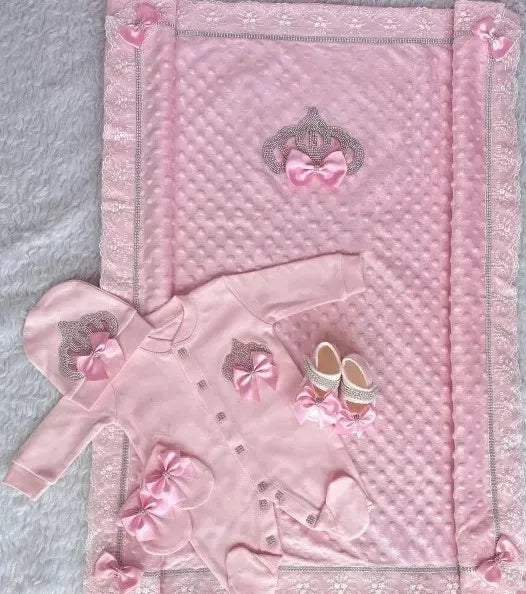 Your Perfect Cotton Outfit Set With Personalization Crown