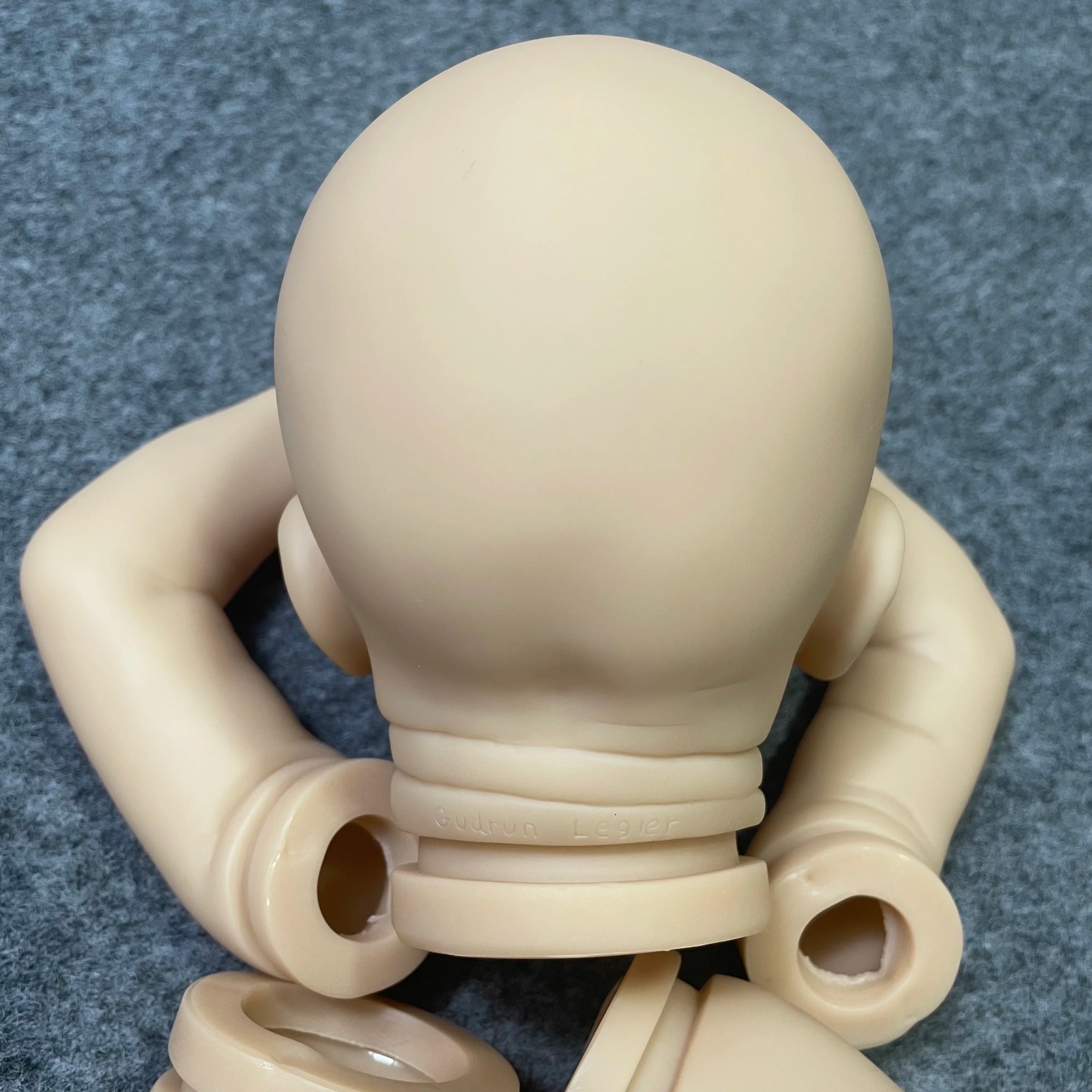Reborn Baby Kit Vinyl 18-19 Inches With Cloth Body Molds