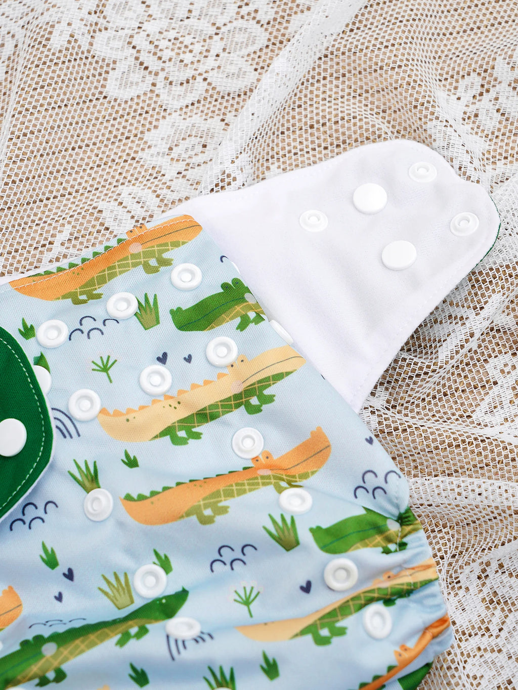 Happyflute 4Pcs/Set Eco-Friendly Cloth Diaper Ecological Reusable Baby Diapers