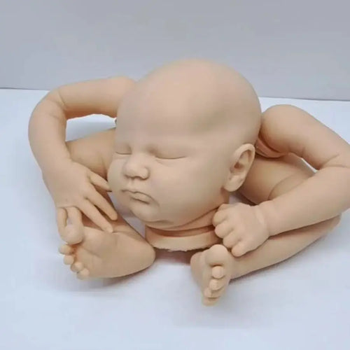 18 Inch Quinlyn Reborn Vinyl Doll Kit Unpainted With Cloth Body And Engraved Name