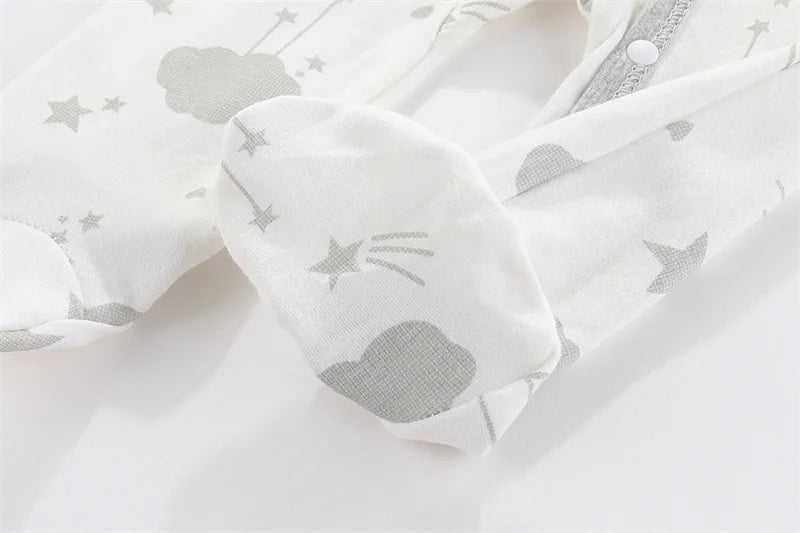 Newborn Bodysuit Cotton Autumn and Winter Long Sleeve Baby Onesies Soft Baby Clothes Footed Onesies Cartoon Boys Romper 0-9Month