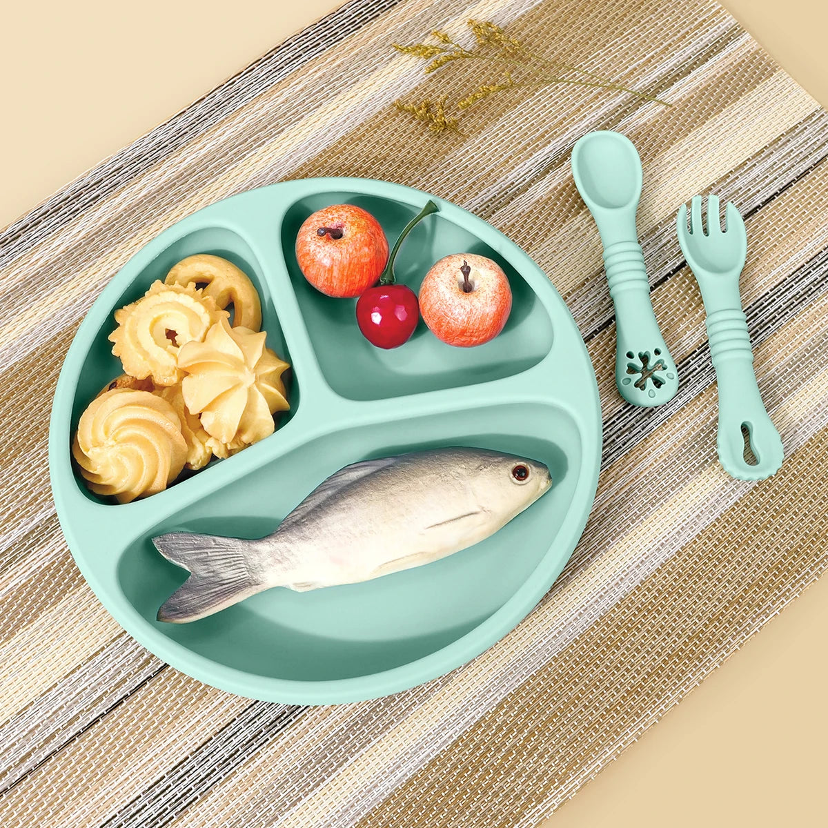 Feeding Set Silicone Divided Suction Plate Sticks To Smooth Tables