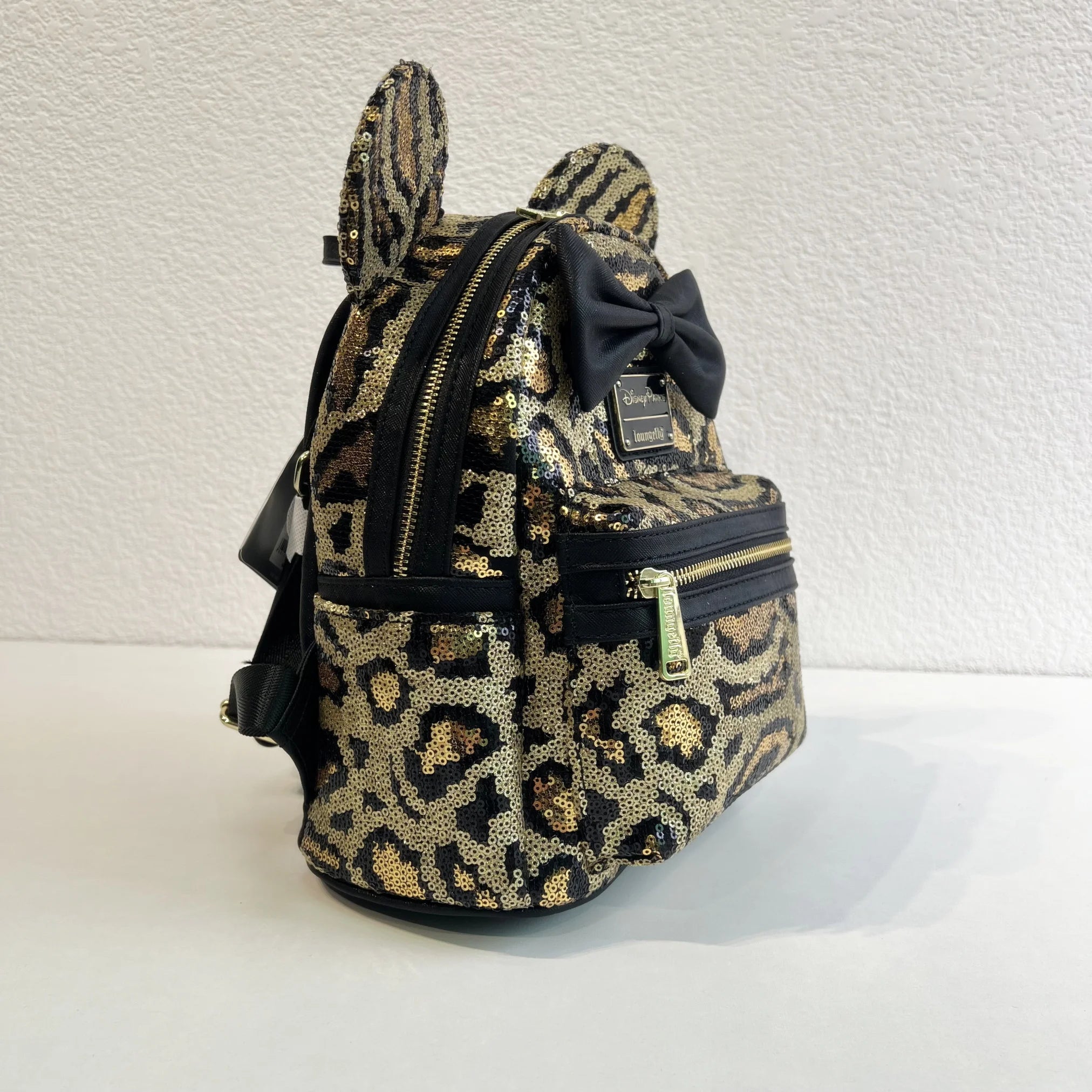 Mickey Fashion Backpack Travel Portable Storage Bag Creative Sequin Element Design Outdoor Travel Practical Peripheral Fun Gifts
