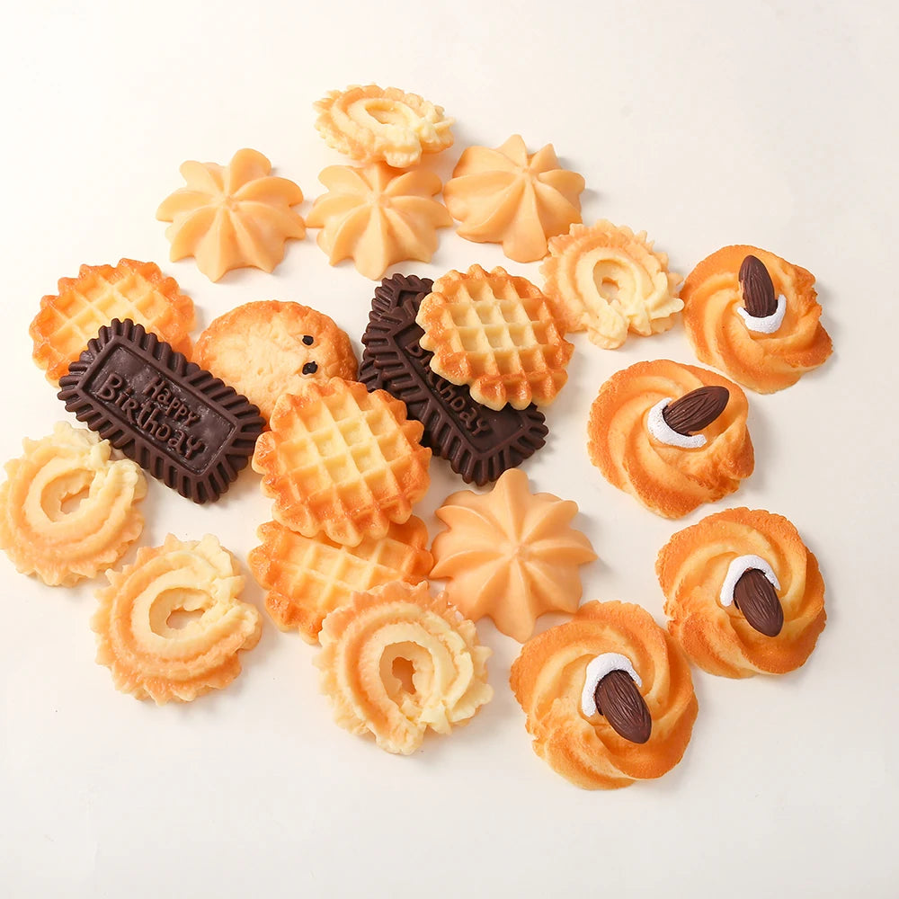 4pcs Cute Simulation Food Charms Kids Toys Resin Croissants Puffs Waffles Cookies Pendants for Necklace Keychain Jewelry DIY