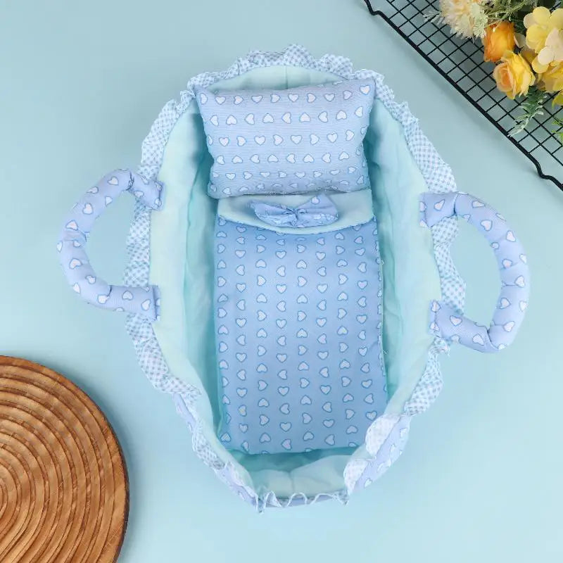 Dollhouse Hand Pull Basket Plastic Dress-Up Toy For Dolls Under 35 CM