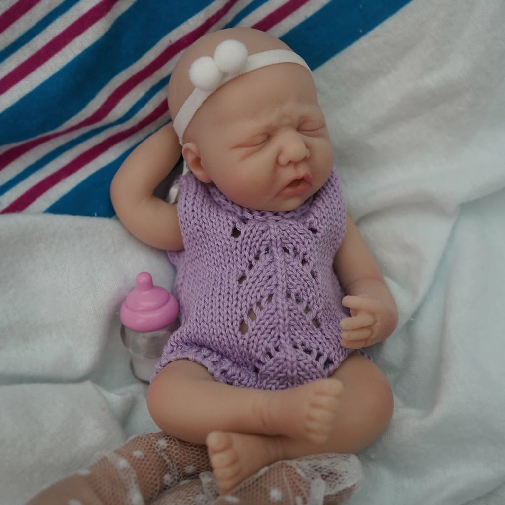 Reborn Baby Dolls 7 Inch Full Body Silicone Doll Boy Mini Realistic Newborn Baby Dolls with Feeding Accessories Gift Box