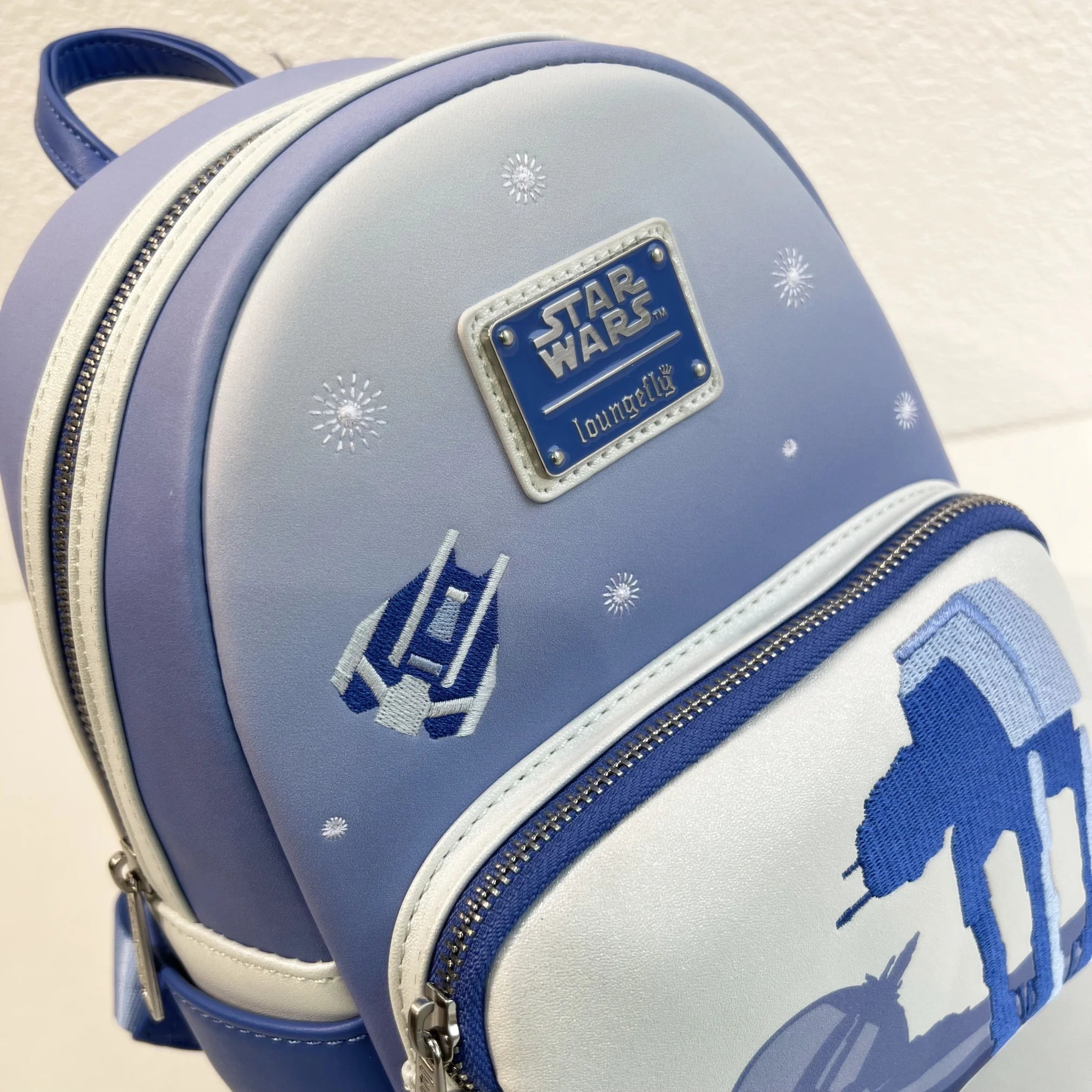 Mickey Fashion Backpack Travel Portable Storage Bag Creative Sequin Element Design Outdoor Travel Practical Peripheral Fun Gifts