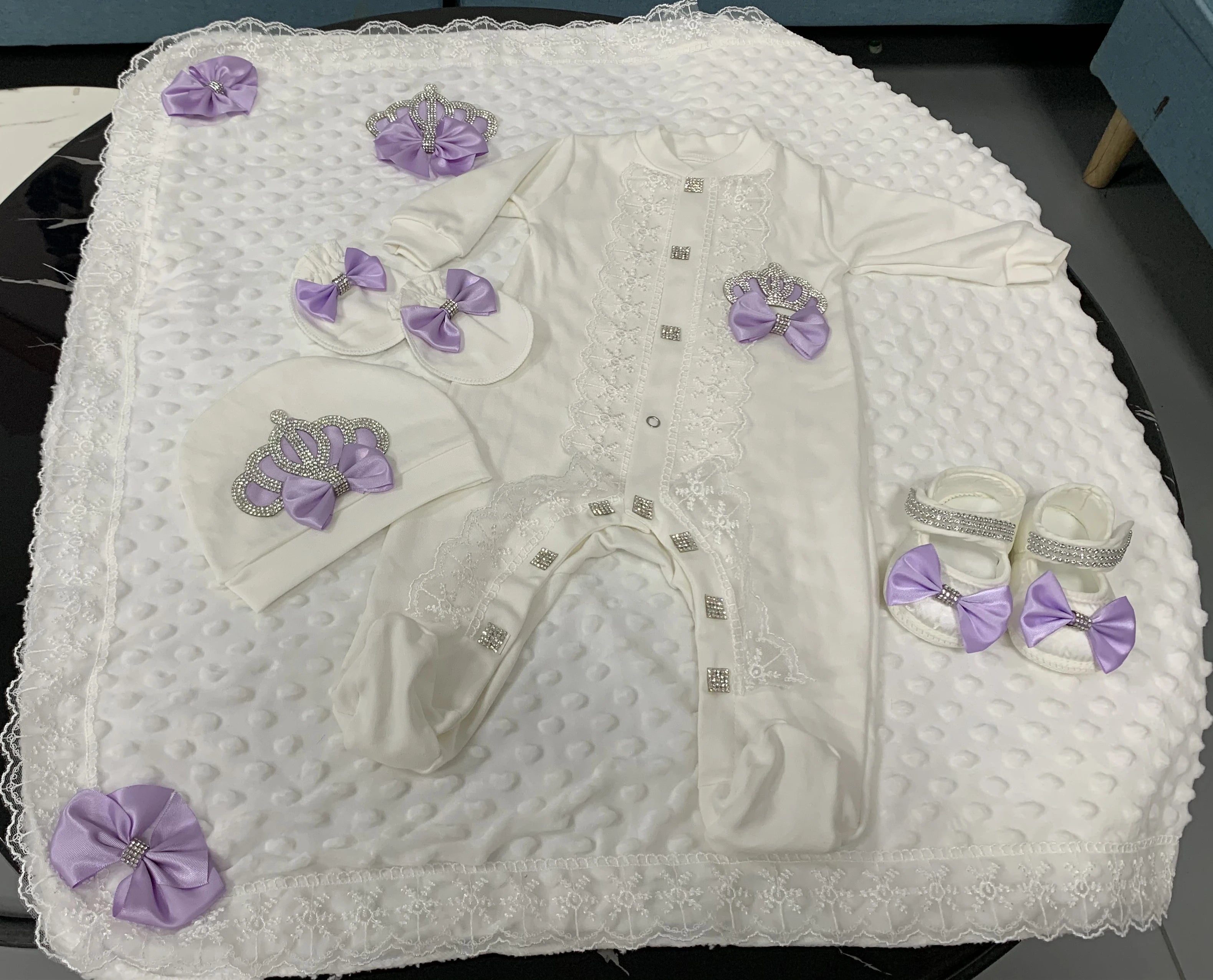 Your Perfect Cotton Outfit Set With Personalization Crown