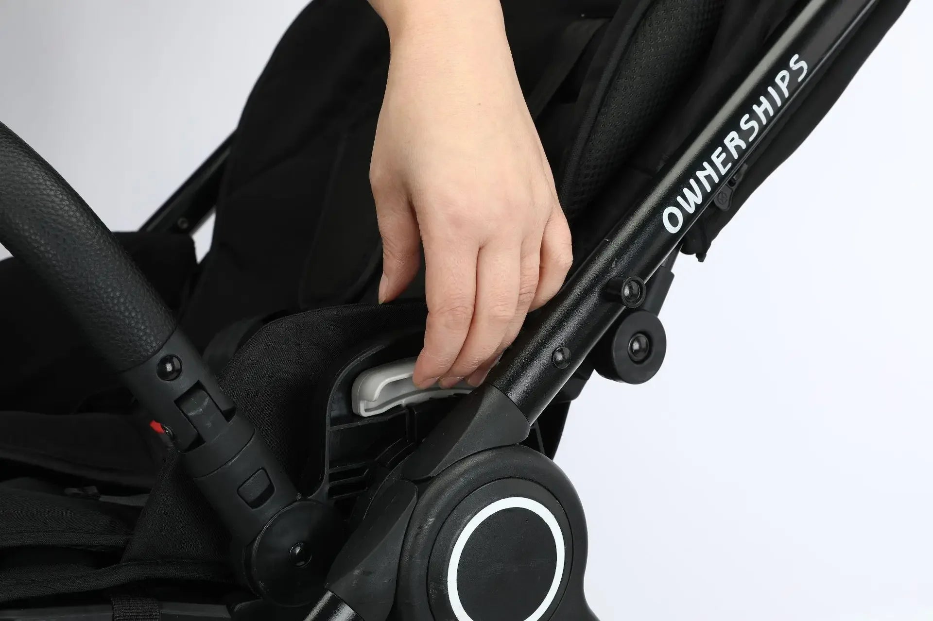 Light Baby Stroller Can Sit Lie Down One-click Folding Pushchair High Landscape Pram Shock-absorbing Newborn Carriage