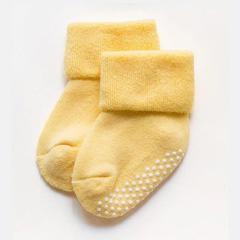 Your Cozy Cotton Baby Socks With Non Slip Grip And Thick Terry For 0 To 3 Years Unisex