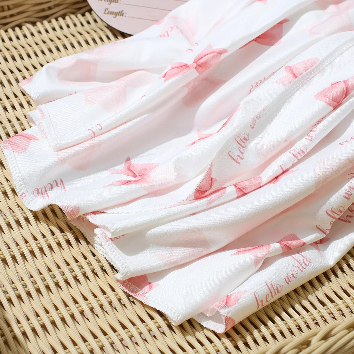 Newborn Baby Girl Swaddle Wrap Set Hello Bow Print Cotton Blanket + Bow Hat + Birth Announcement Card Infant Photoshoot Props
